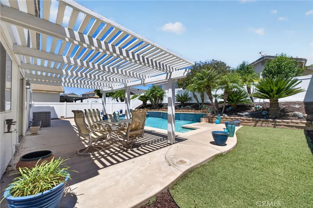 32222 Corte Gardano Temecula, CA 92592