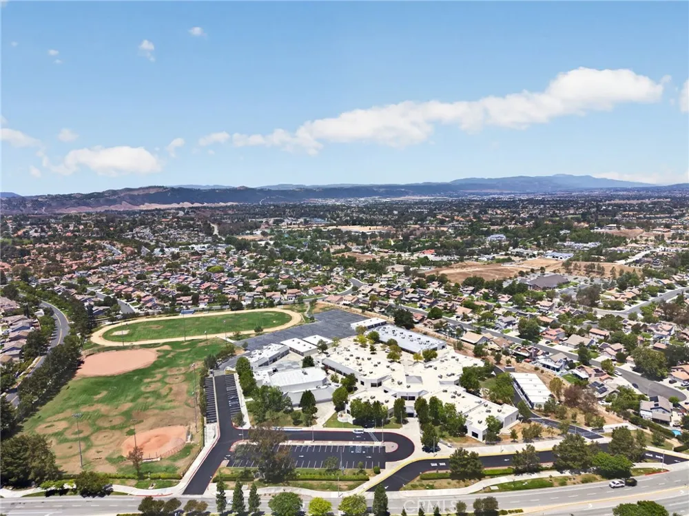 32222 Corte Gardano Temecula, CA 92592