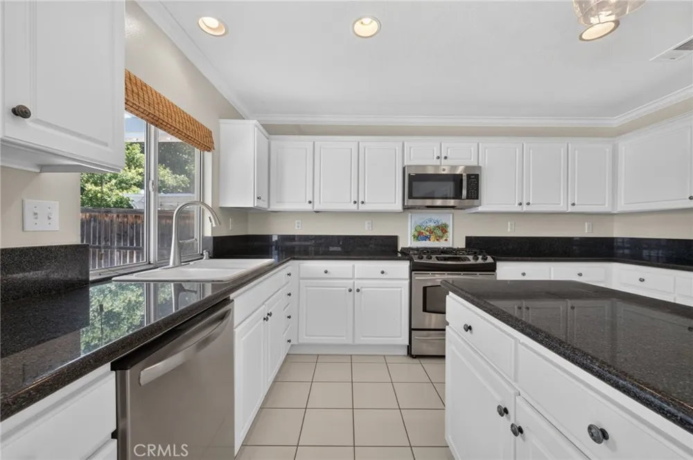32222 Corte Gardano Temecula, CA 92592