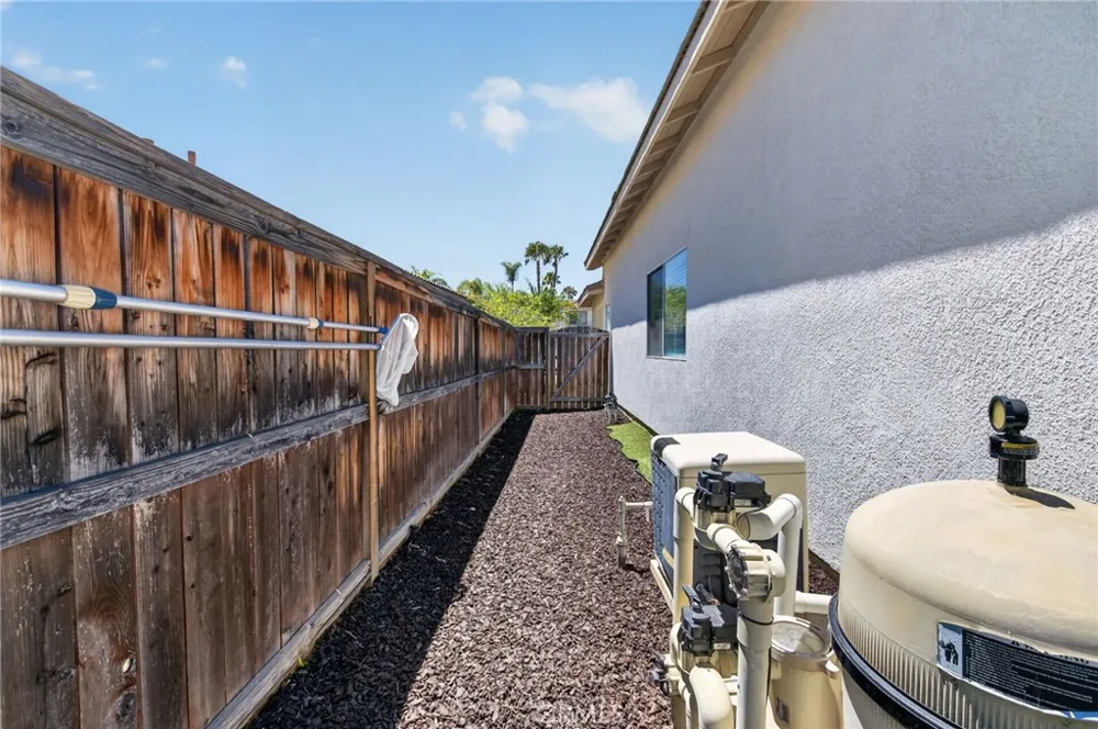 32222 Corte Gardano Temecula, CA 92592