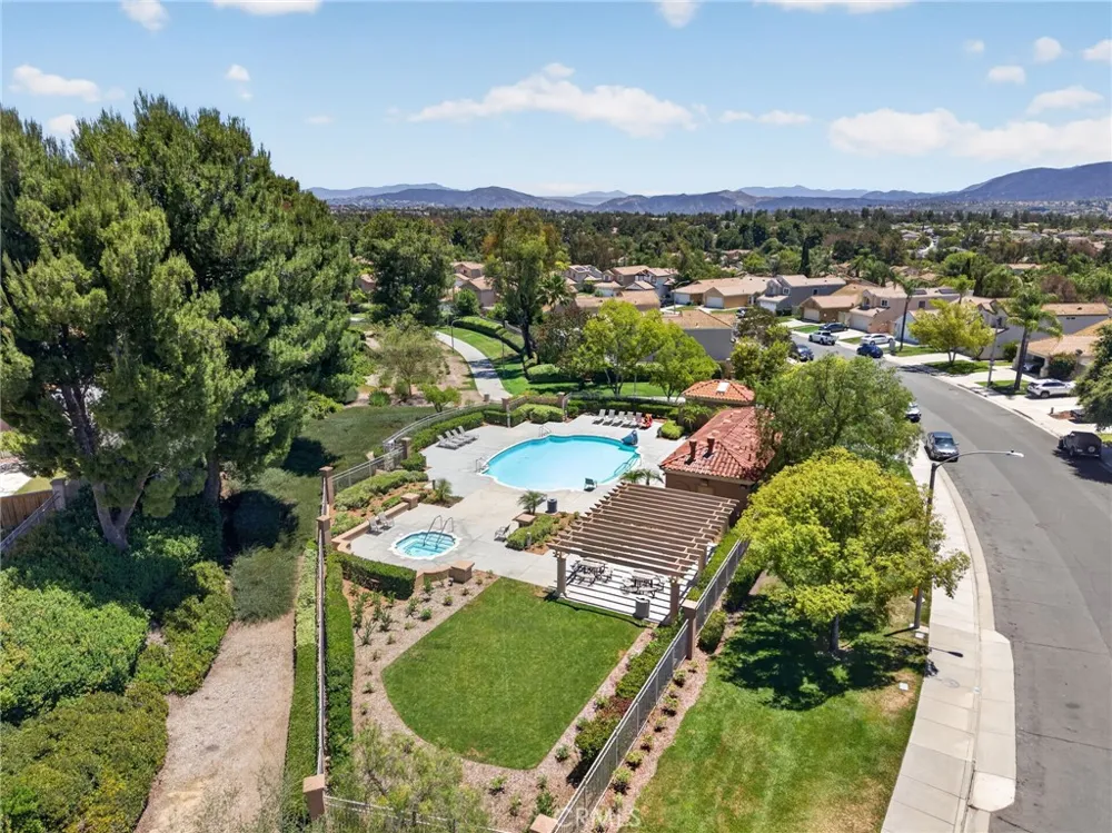 32222 Corte Gardano Temecula, CA 92592