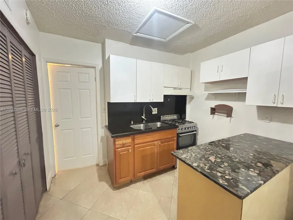 7730 Johnson St. #1 Pembroke Pines, FL 33024