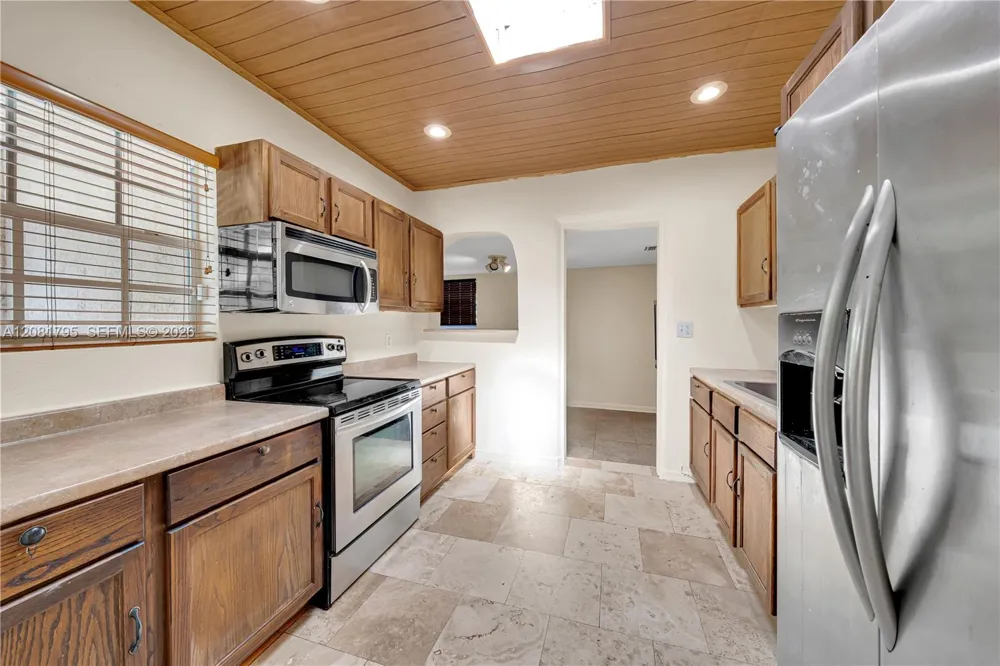 6401 SW 63rd Ct South Miami, FL 33143