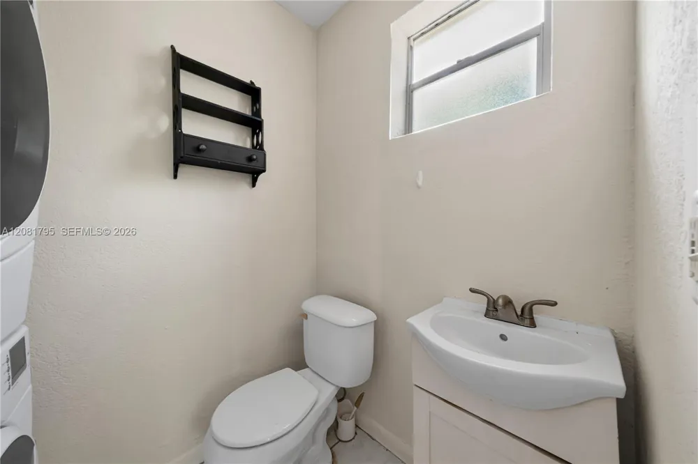 6401 SW 63rd Ct South Miami, FL 33143
