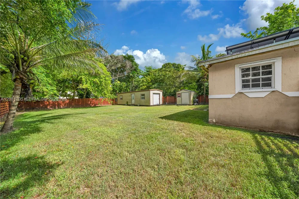 6401 SW 63rd Ct South Miami, FL 33143