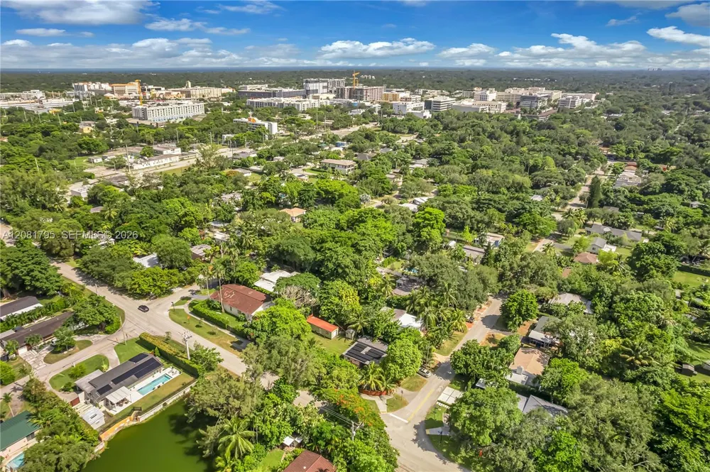 6401 SW 63rd Ct South Miami, FL 33143