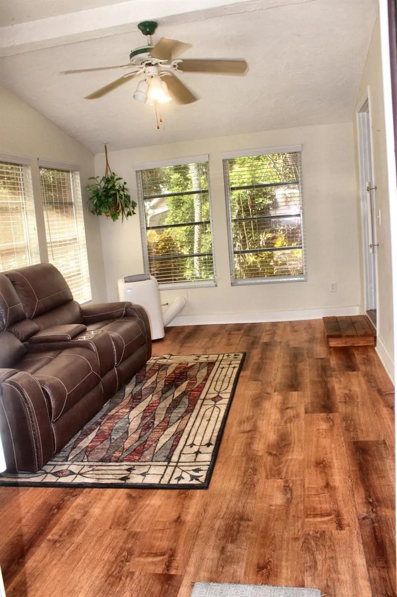 3031 SE 33rd Drive Okeechobee, FL 34974