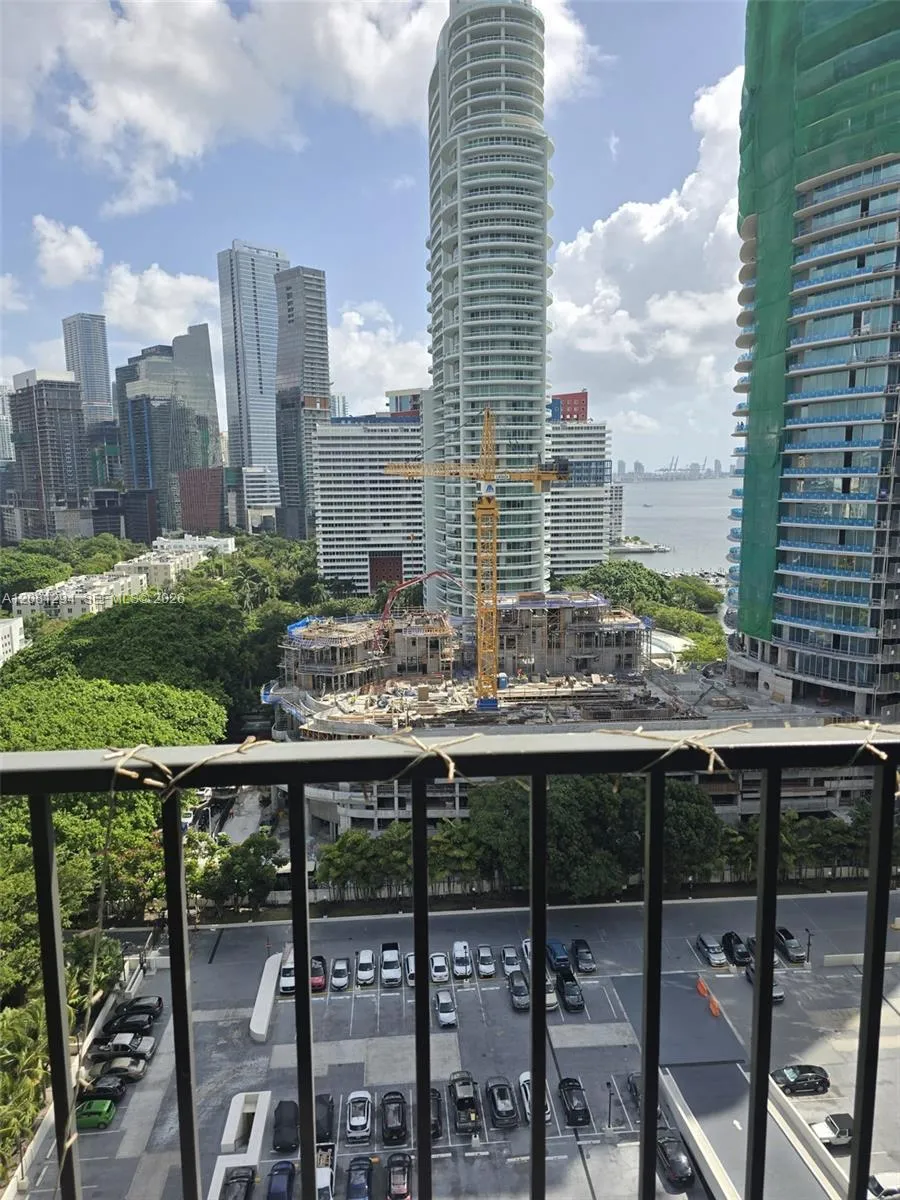 1901 Brickell Ave #B2110 Miami, FL 33129