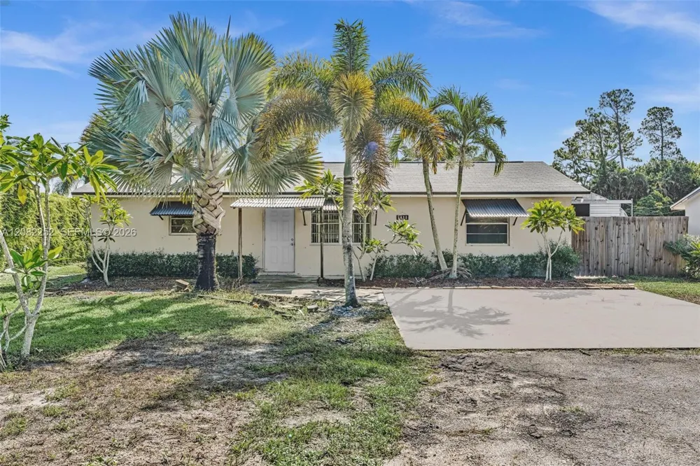 5088 2nd Rd Lake Worth, FL 33467