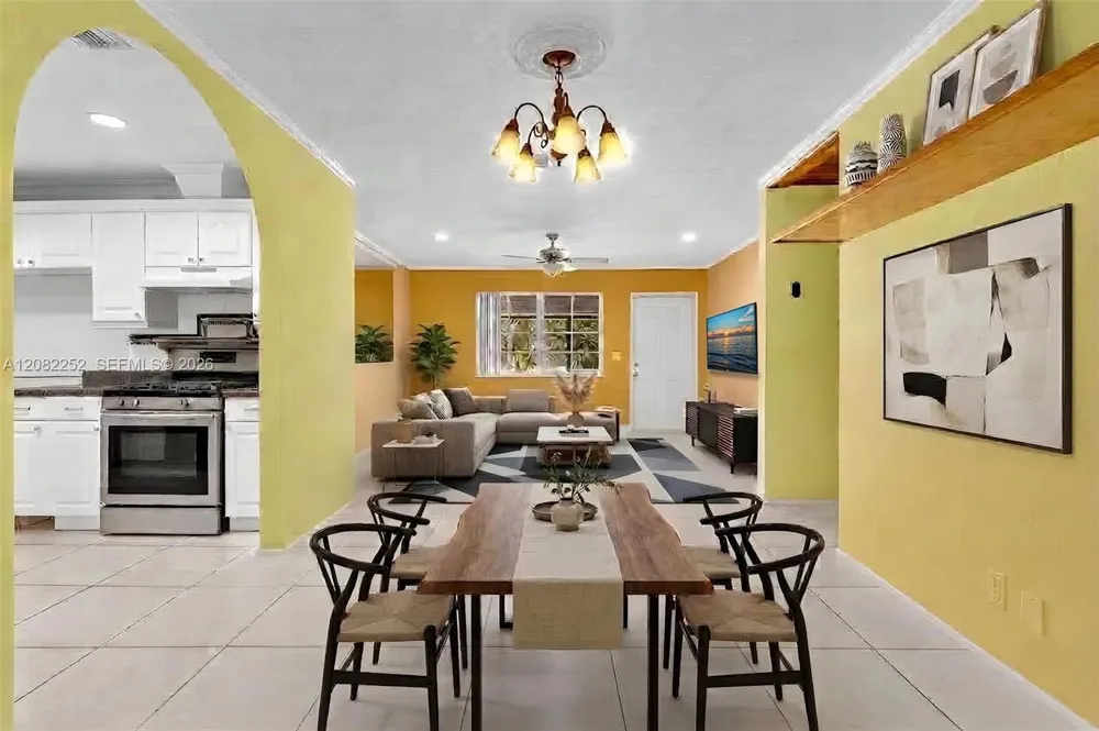 5088 2nd Rd Lake Worth, FL 33467