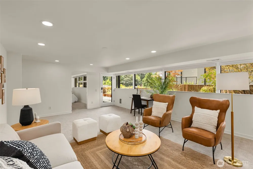 3515 72nd Avenue SE Mercer Island, WA 98040