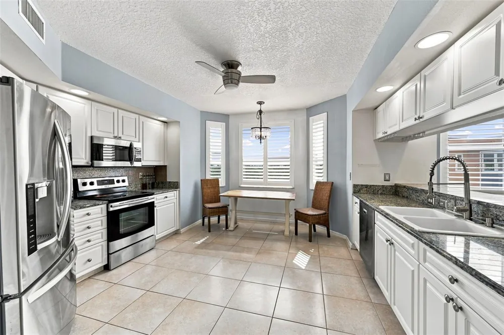 960 STARKEY ROAD #3501 Largo, FL 33771
