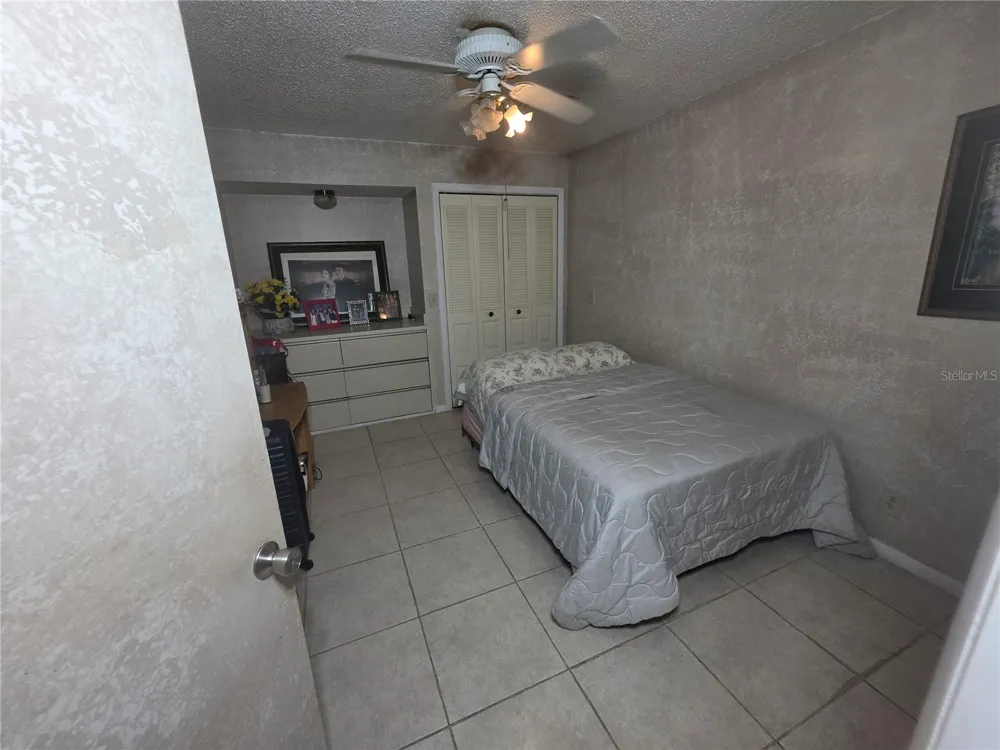 201 LAKE BONNY DRIVE E Lakeland, FL 33801