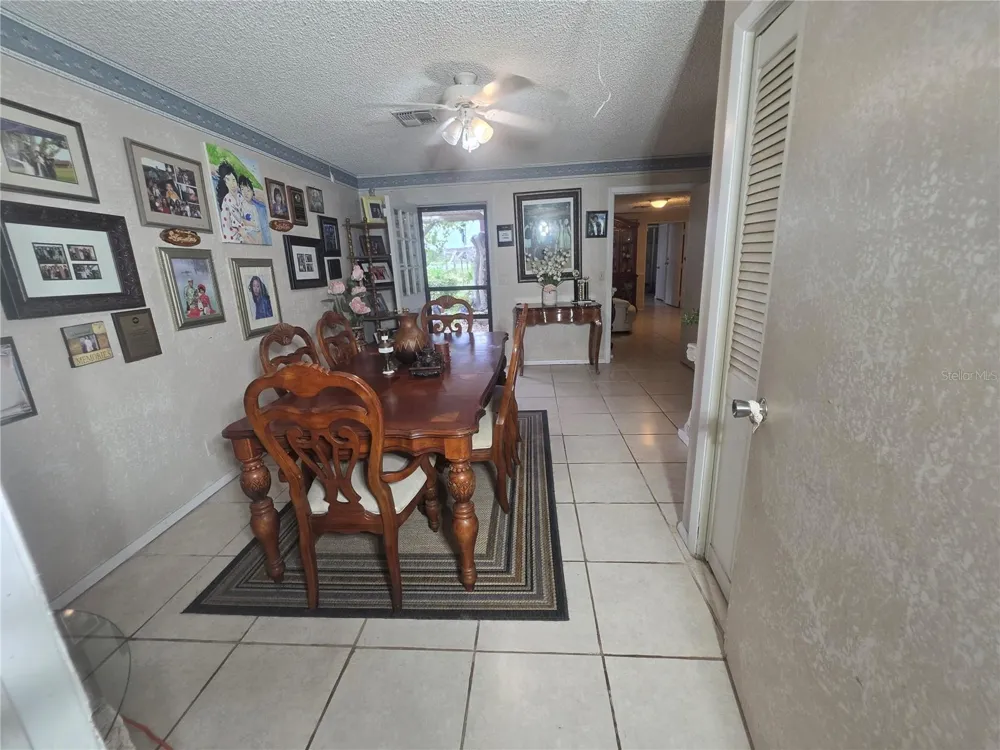 201 LAKE BONNY DRIVE E Lakeland, FL 33801