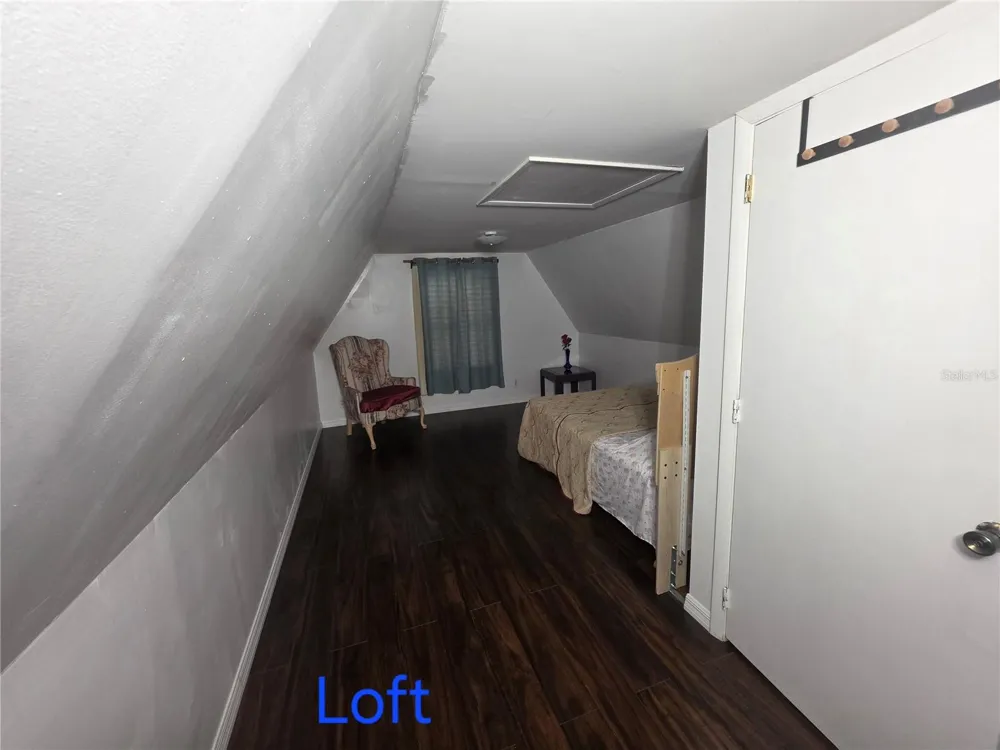 201 LAKE BONNY DRIVE E Lakeland, FL 33801