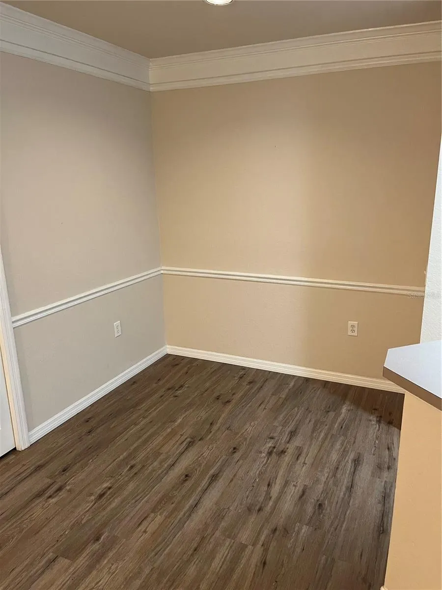 5152 NORTHRIDGE ROAD #106 Sarasota, FL 34238