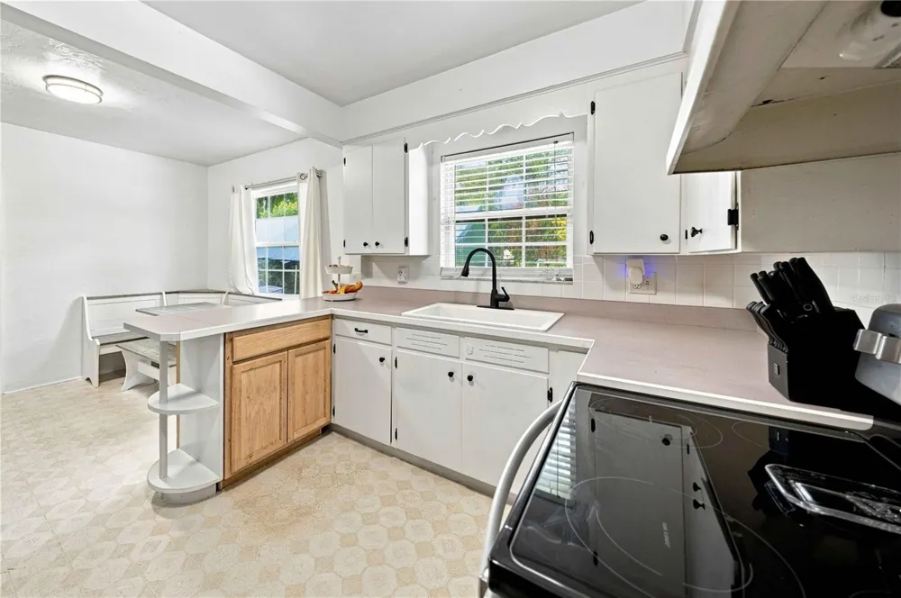 5708 SE PALM ROAD Belleview, FL 34420