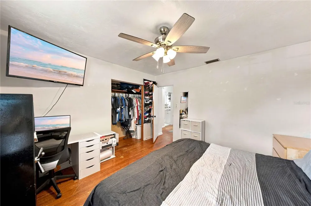 5708 SE PALM ROAD Belleview, FL 34420