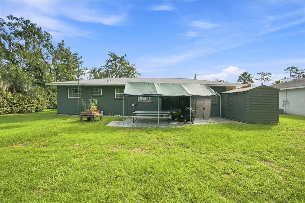 5708 SE PALM ROAD Belleview, FL 34420