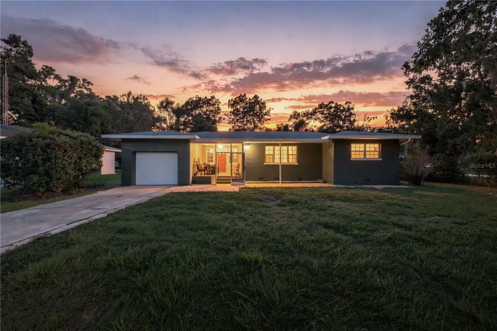 5708 SE PALM ROAD Belleview, FL 34420