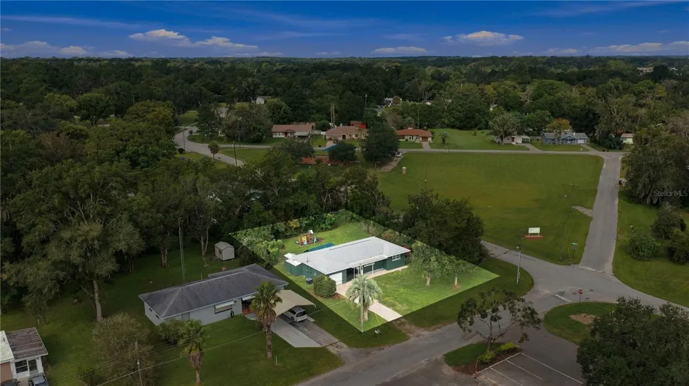 5708 SE PALM ROAD Belleview, FL 34420
