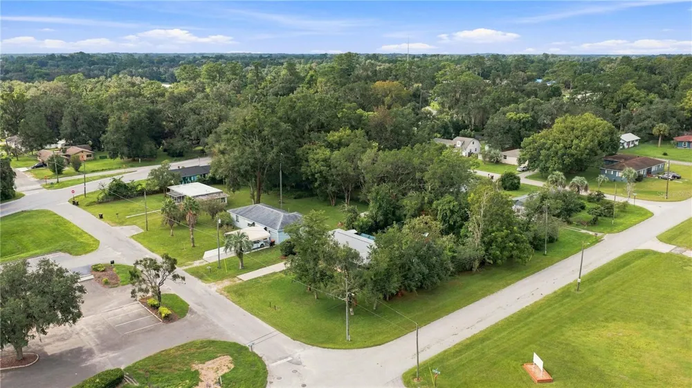 5708 SE PALM ROAD Belleview, FL 34420