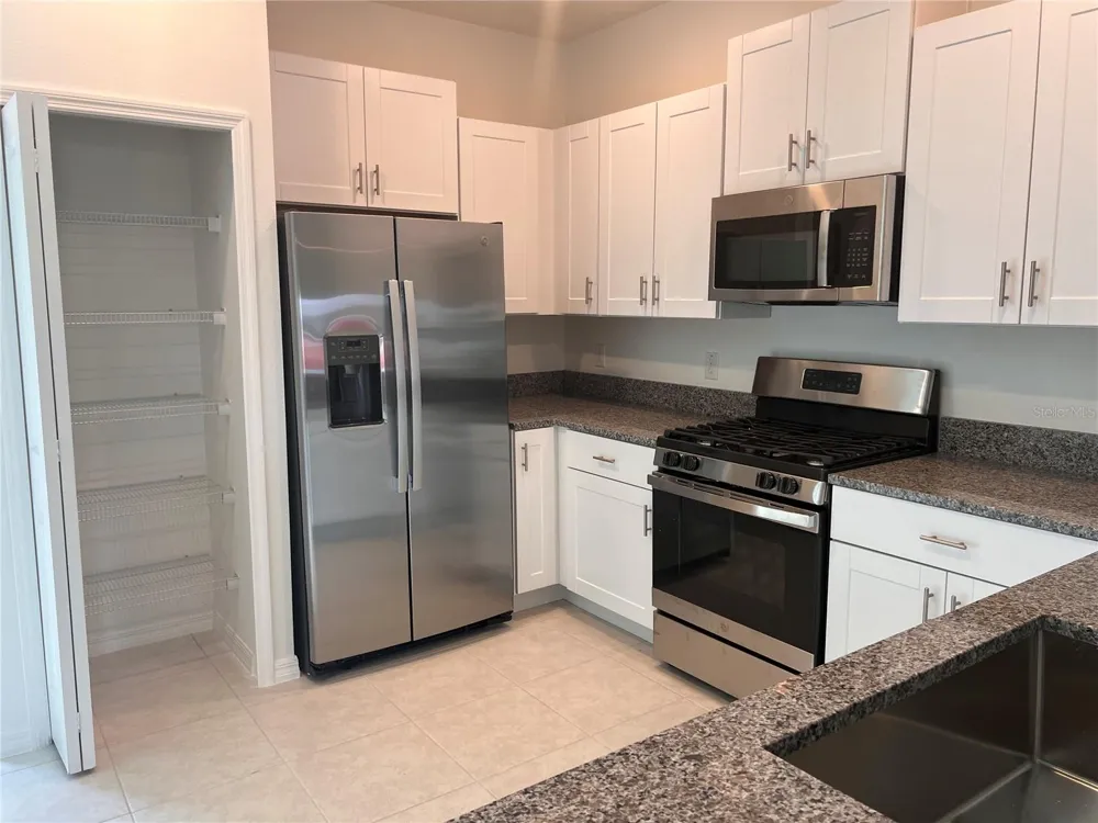8333 CRESCENT OAKS DR New Port Richey, FL 34655