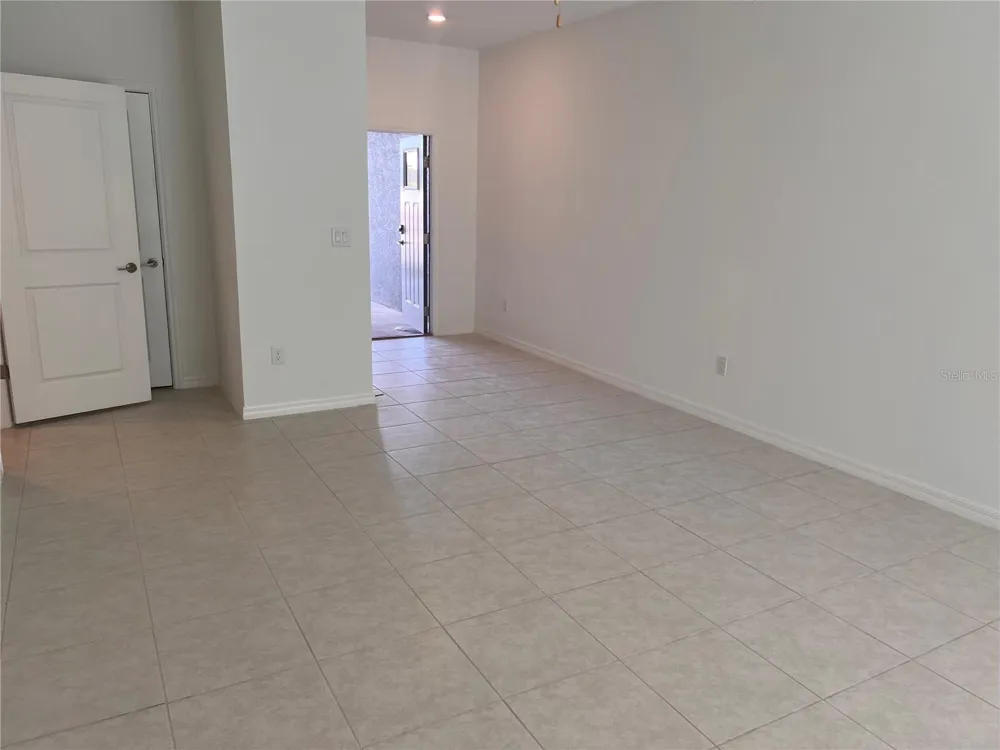 8333 CRESCENT OAKS DR New Port Richey, FL 34655