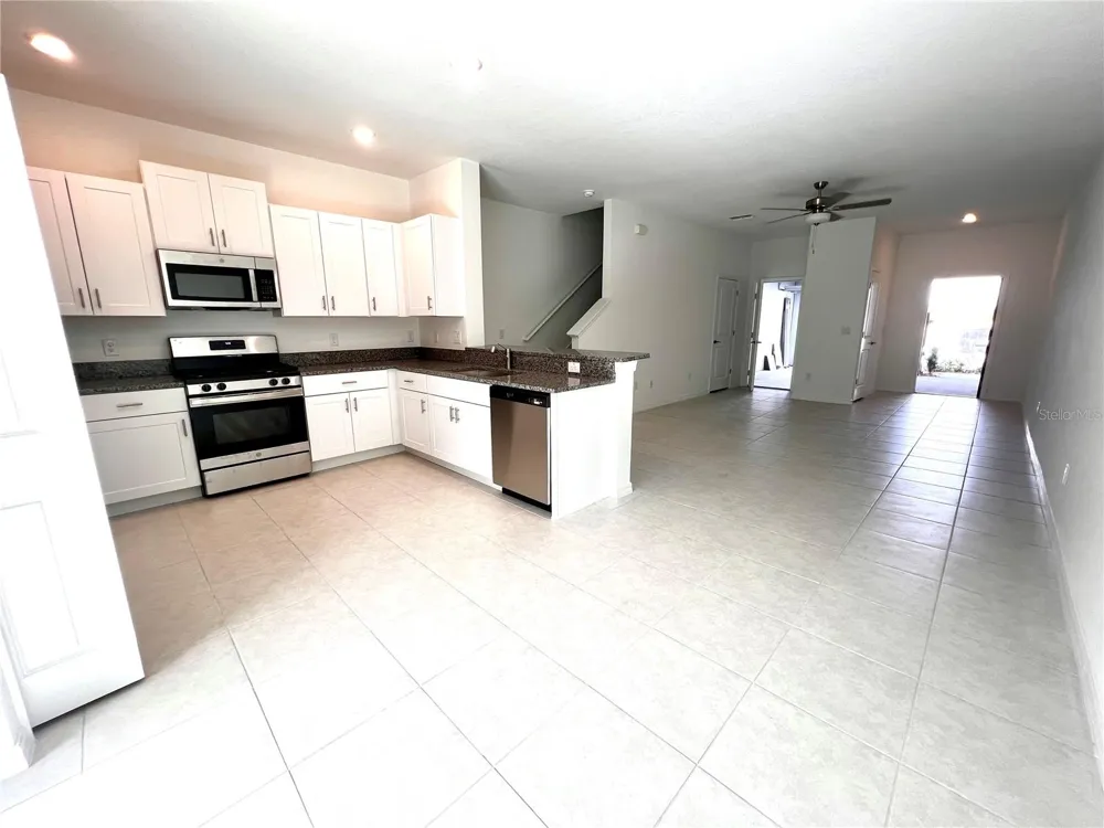 8333 CRESCENT OAKS DR New Port Richey, FL 34655