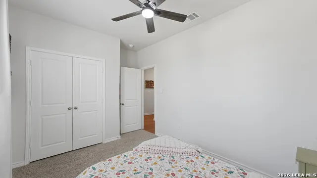 541 BLUE STEM RD New Braunfels, TX 78130