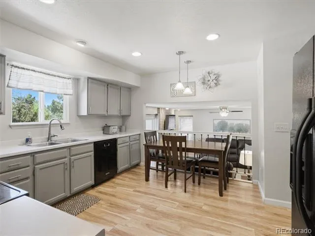 7977 W Morraine Drive Littleton, CO 80128