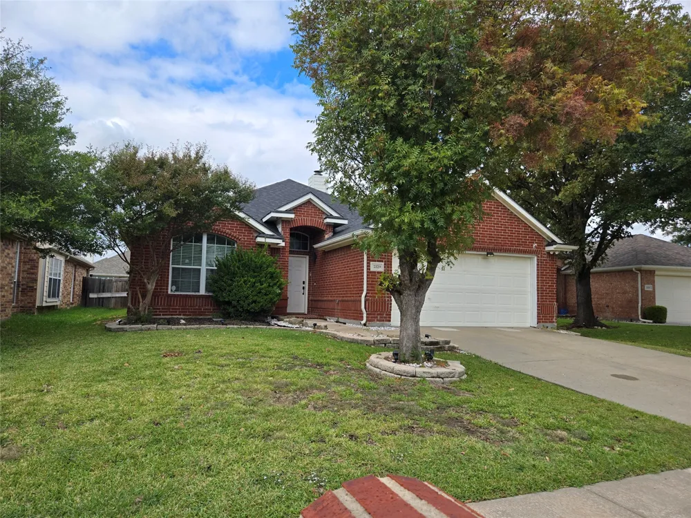 2529 Persimmon Drive Little Elm, TX 75068
