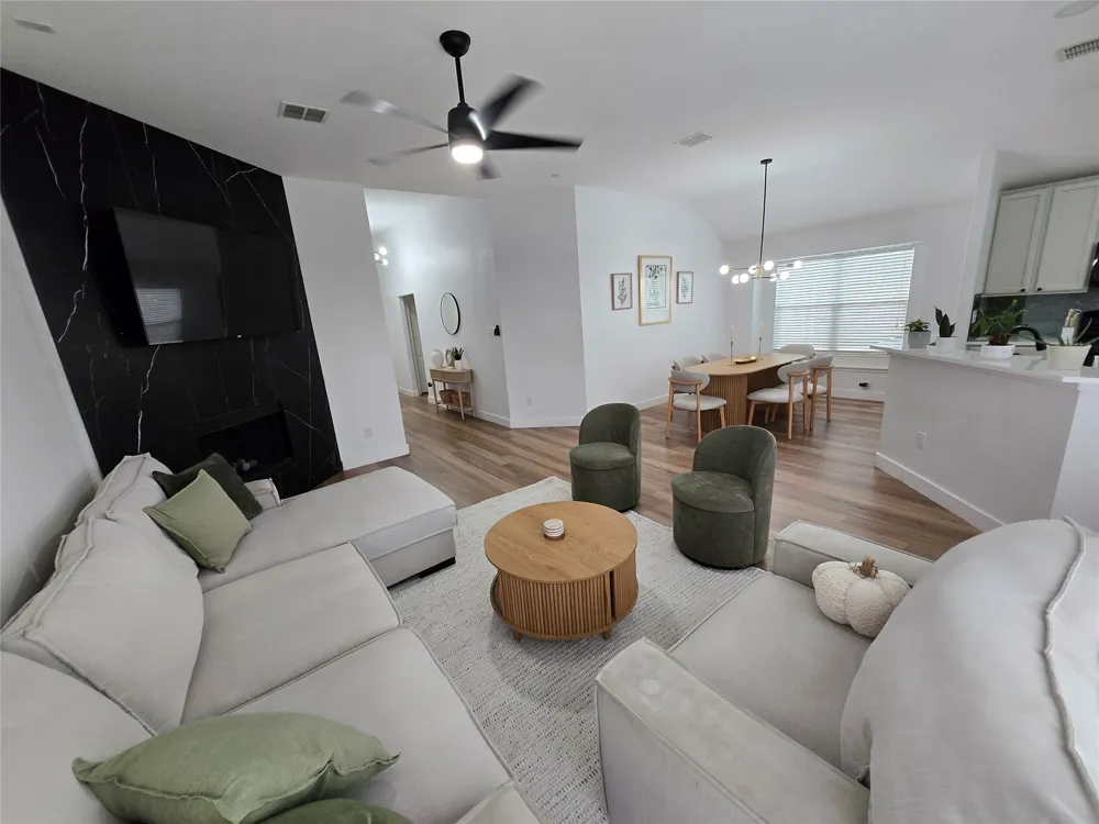 2529 Persimmon Drive Little Elm, TX 75068