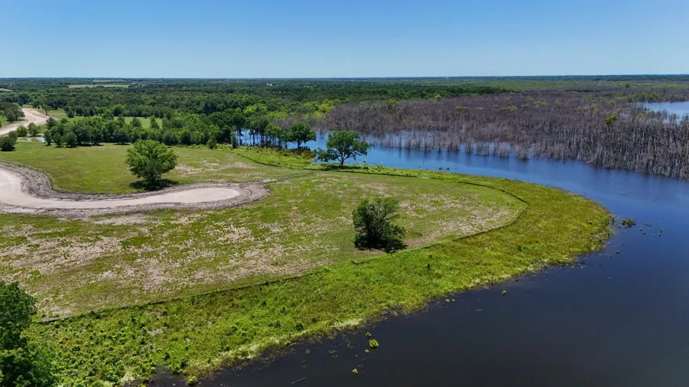 225 Diamond Point Dodd City, TX 75438
