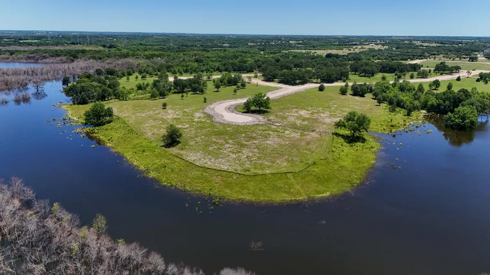 225 Diamond Point Dodd City, TX 75438