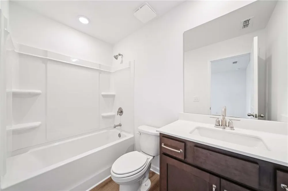 5464 Hargrove Way Flowery Branch, GA 30542