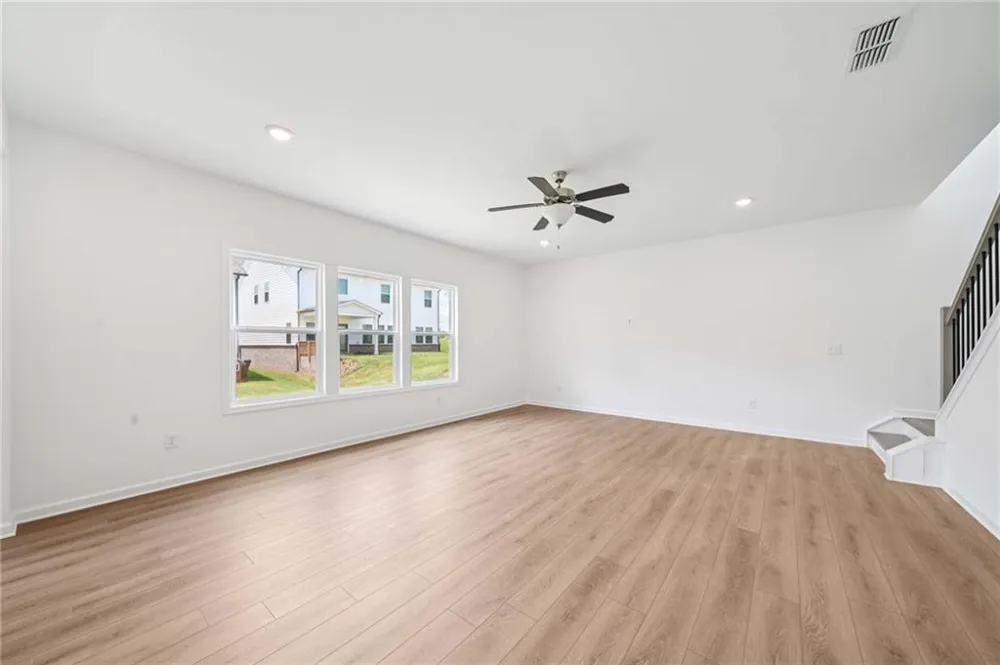 5464 Hargrove Way Flowery Branch, GA 30542