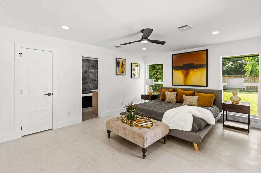 5751 Jason Street Houston, TX 77096