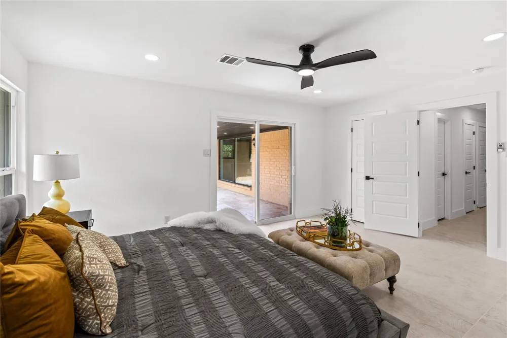 5751 Jason Street Houston, TX 77096