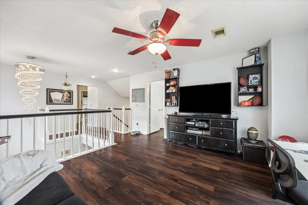 2702 Glendale Drive Pearland, TX 77584