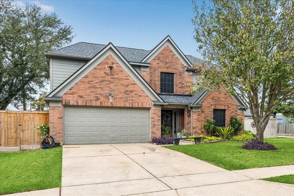 2702 Glendale Drive Pearland, TX 77584