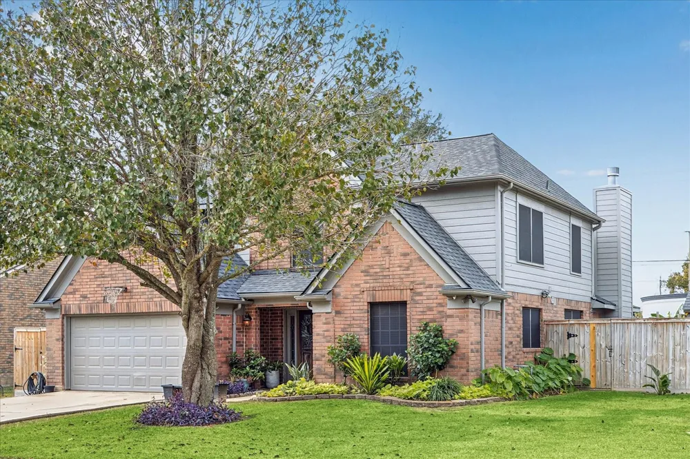 2702 Glendale Drive Pearland, TX 77584