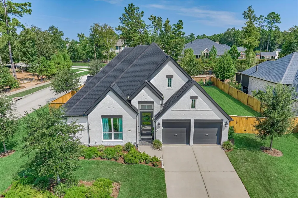 205 Patina Sorrel Drive Montgomery, TX 77316