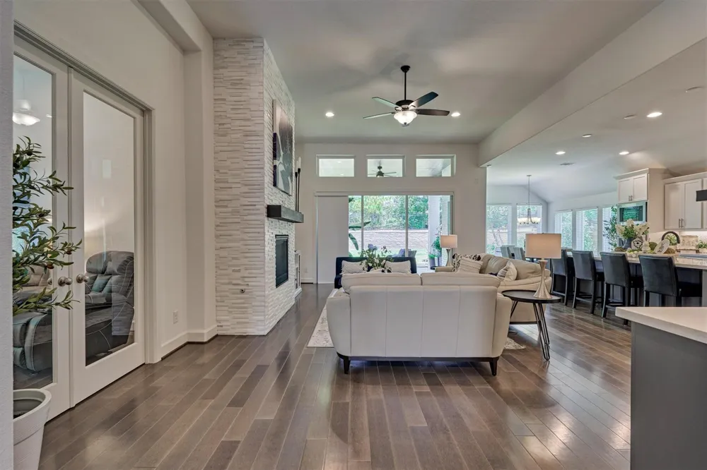 205 Patina Sorrel Drive Montgomery, TX 77316