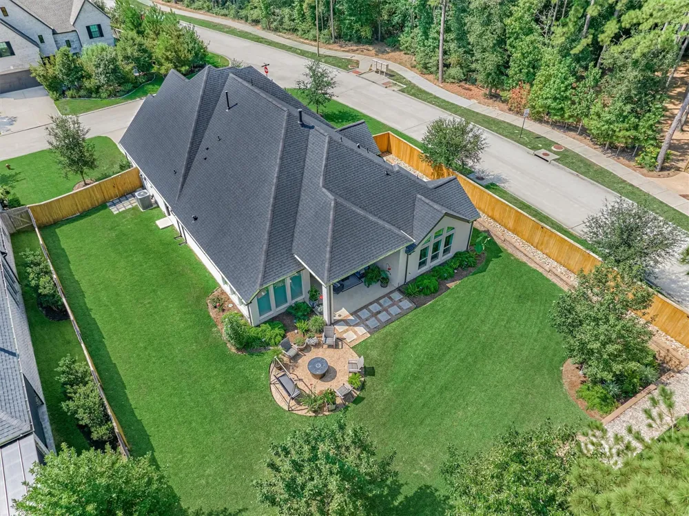 205 Patina Sorrel Drive Montgomery, TX 77316