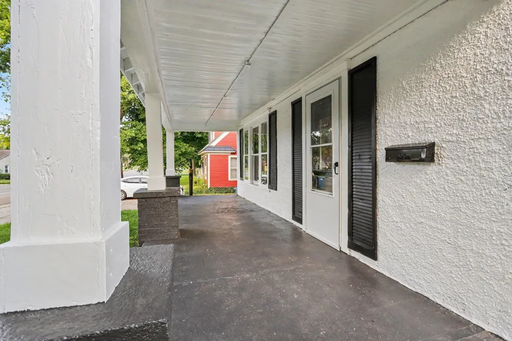 261 E Emmett Street Battle Creek, MI 49017