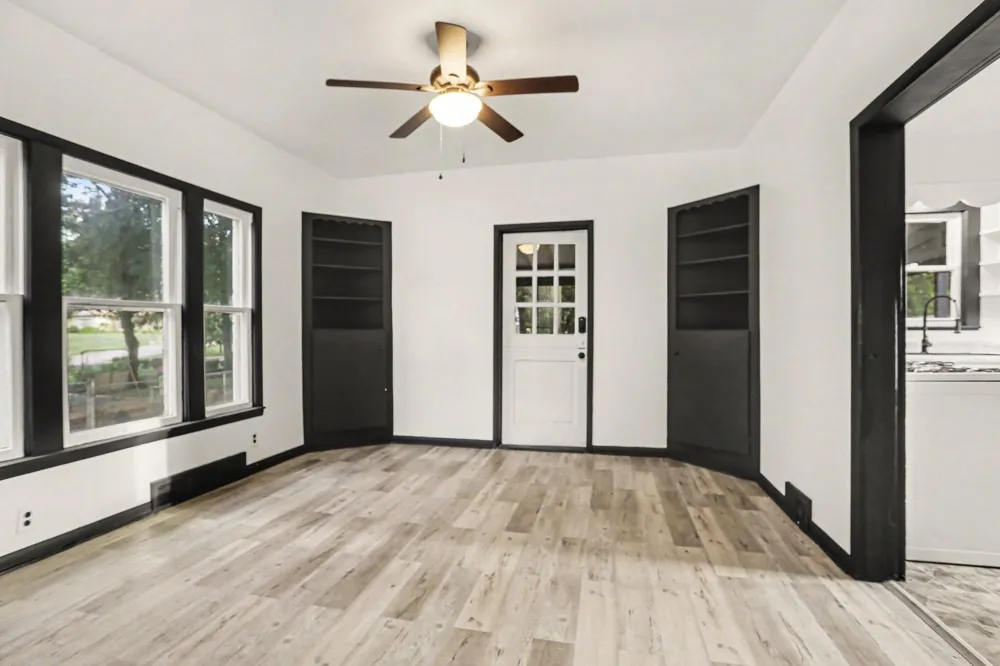 261 E Emmett Street Battle Creek, MI 49017