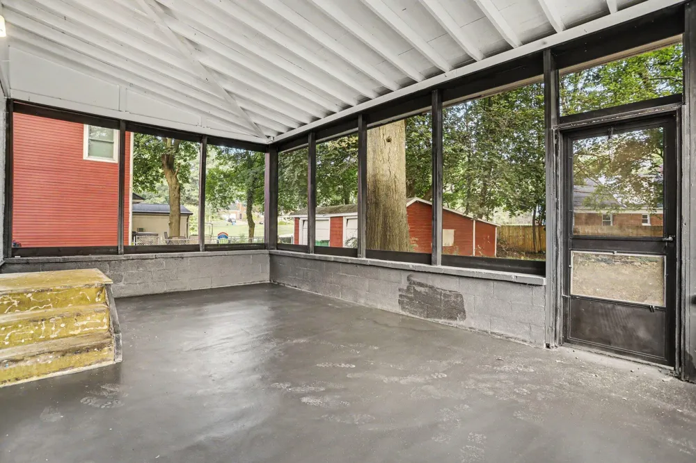 261 E Emmett Street Battle Creek, MI 49017