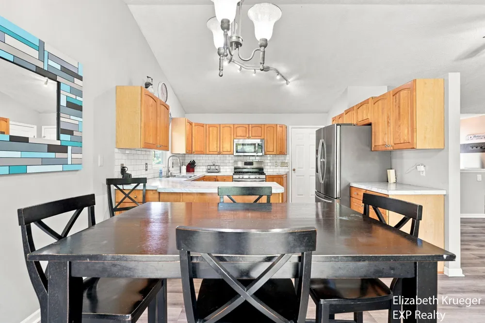 1031 Legacy Drive NE Comstock Park, MI 49321