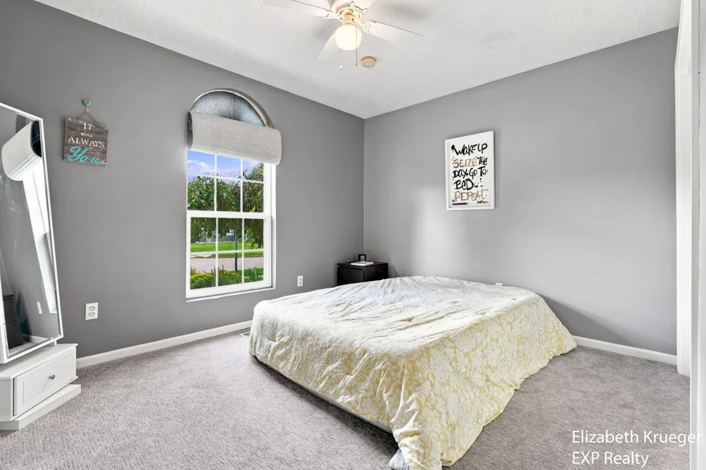 1031 Legacy Drive NE Comstock Park, MI 49321